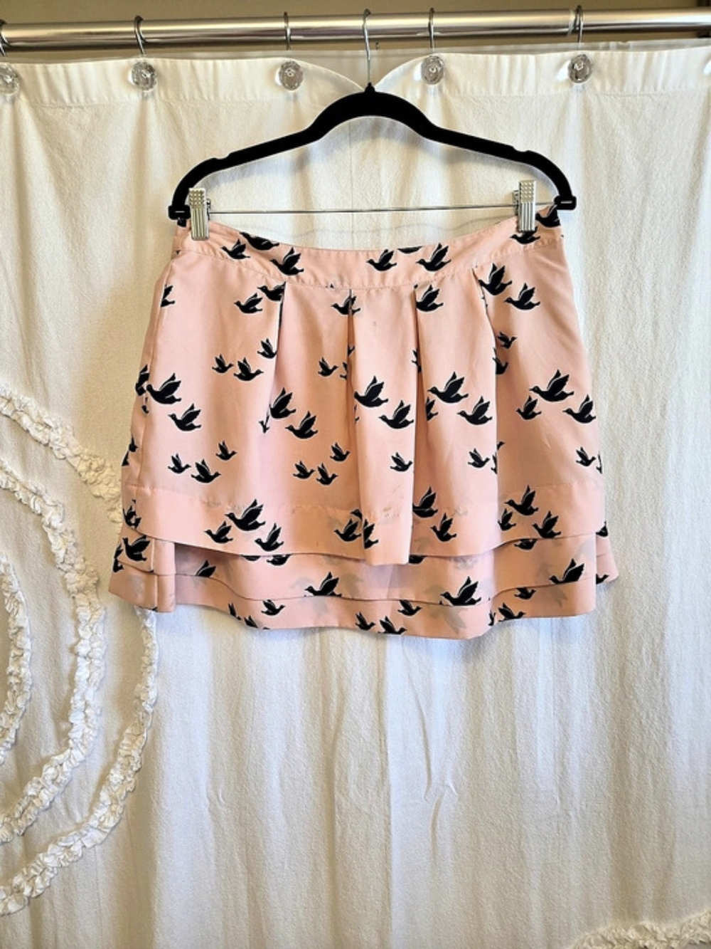 Forever 21 Bird Print Mini Skirt in Pink & Black Size 30